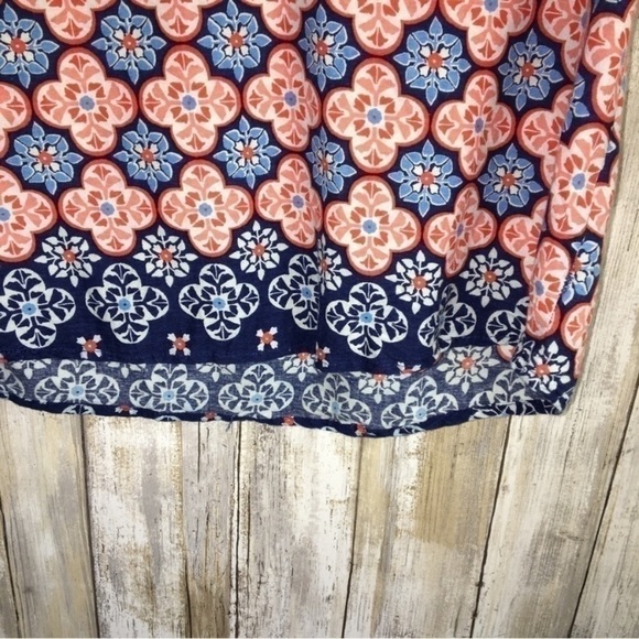 Caribbean Joe Red Floral Sleeveless Blouse - Picture 3 of 6